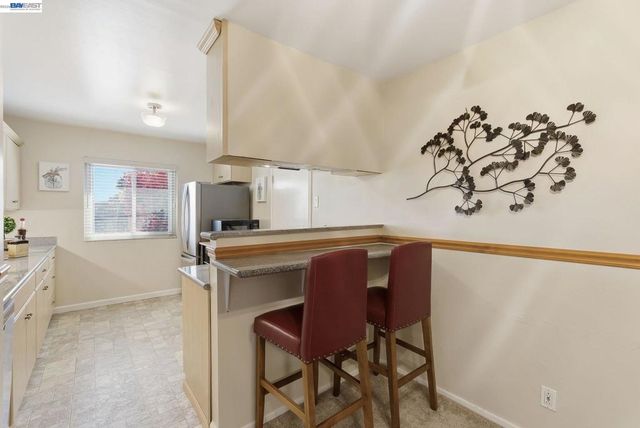18160 Hunter Ave, San Lorenzo, CA 94541
