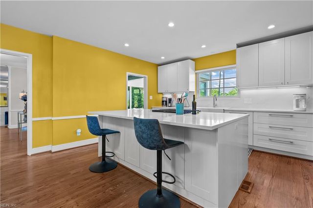 6929 Belvedere DR, Newport News, VA 23607