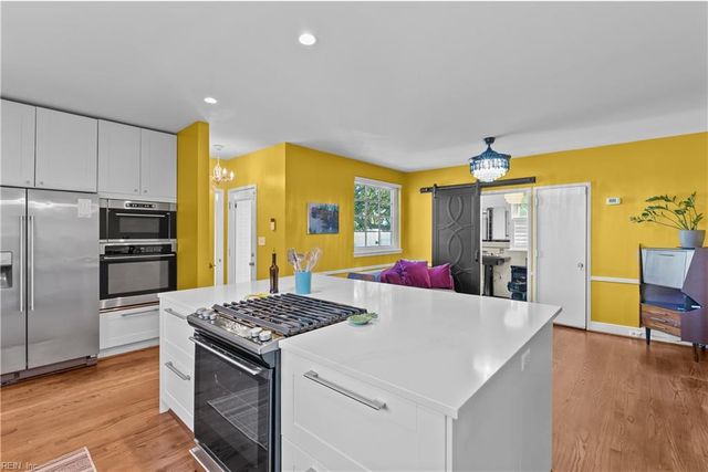 6929 Belvedere DR, Newport News, VA 23607