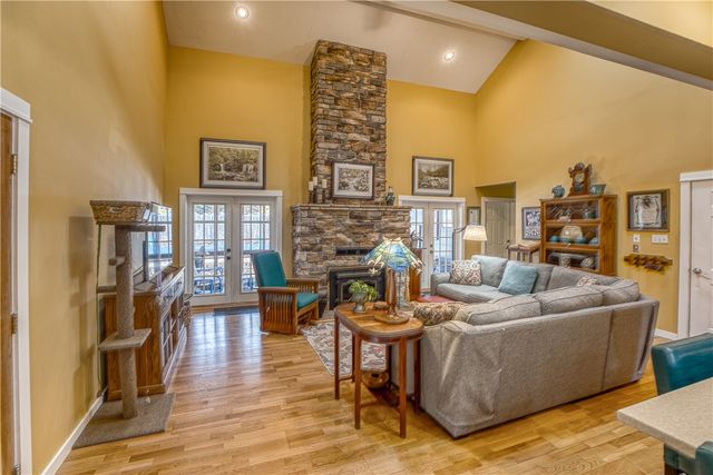 6122 Scenic Valley Drive, Harrison, AR 72601