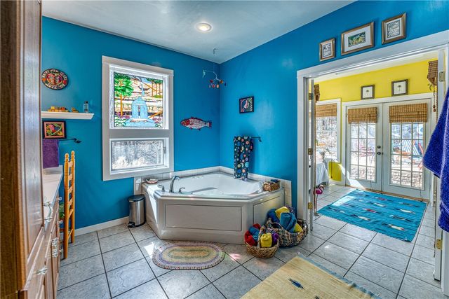 6122 Scenic Valley Drive, Harrison, AR 72601