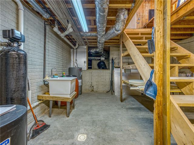 6122 Scenic Valley Drive, Harrison, AR 72601