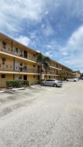 20200 NE 27th Court 9, Aventura, FL 33180