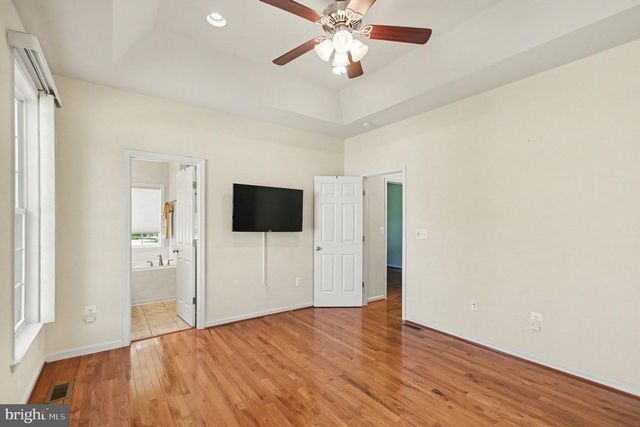 8311 STONEWALL LN, Woodford, VA 22580
