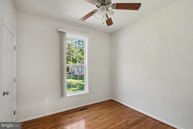 8311 STONEWALL LN, Woodford, VA 22580