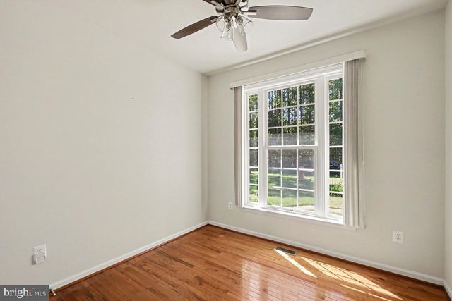 8311 STONEWALL LN, Woodford, VA 22580