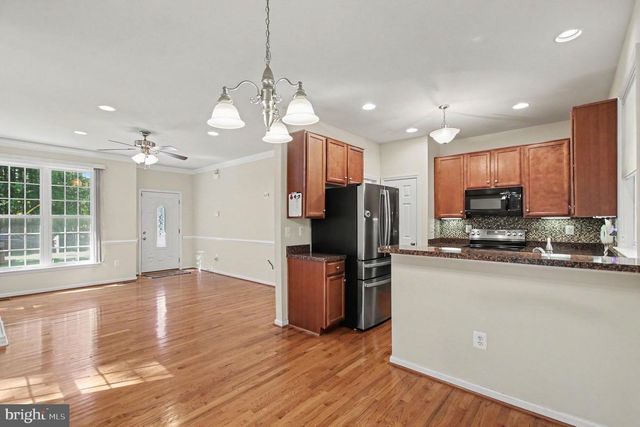 8311 STONEWALL LN, Woodford, VA 22580