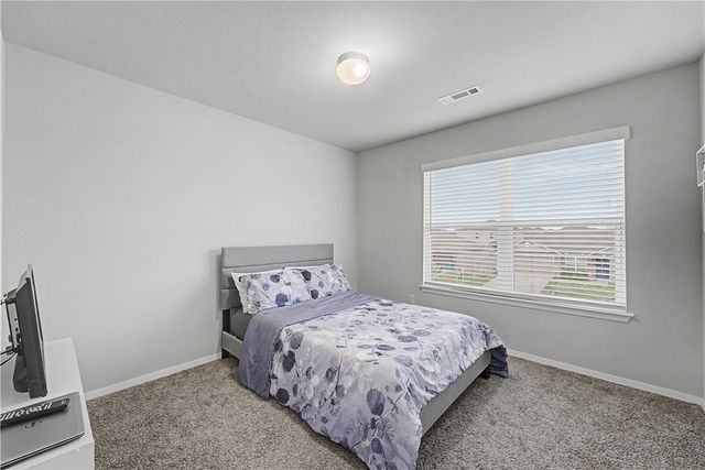 1770 Hermitage Drive, Centerton, AR 72719