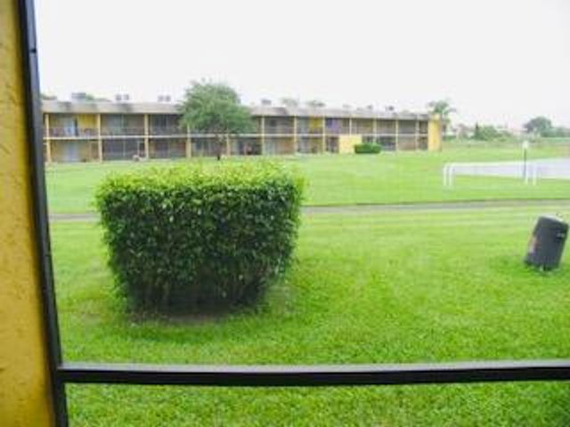 1605 Meadows Circle W 1605, Boynton Beach, FL 33436