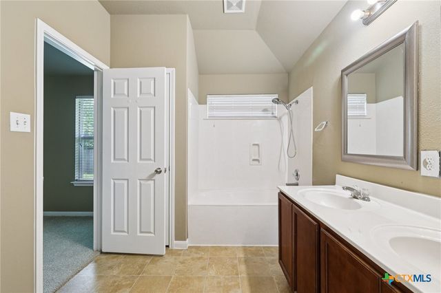 105 Casita Cove, San Marcos, TX 78666