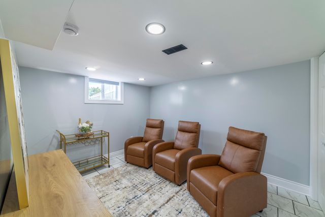 2200 Rhode Island Street, Gary, IN 46407