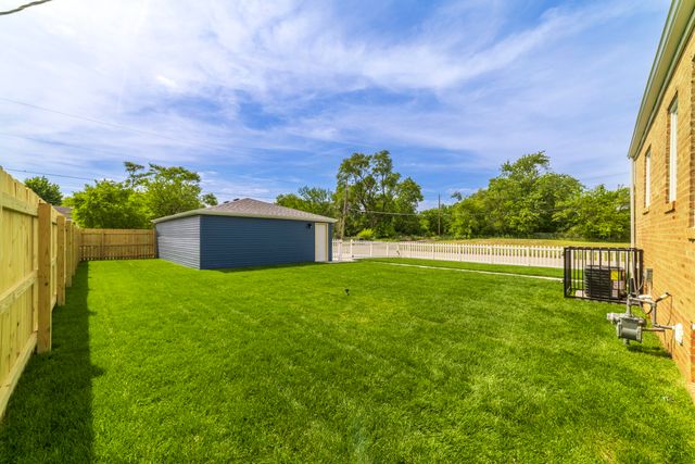 2200 Rhode Island Street, Gary, IN 46407