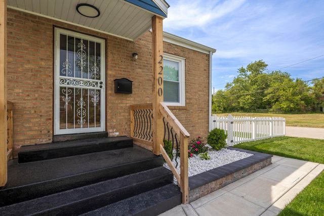 2200 Rhode Island Street, Gary, IN 46407