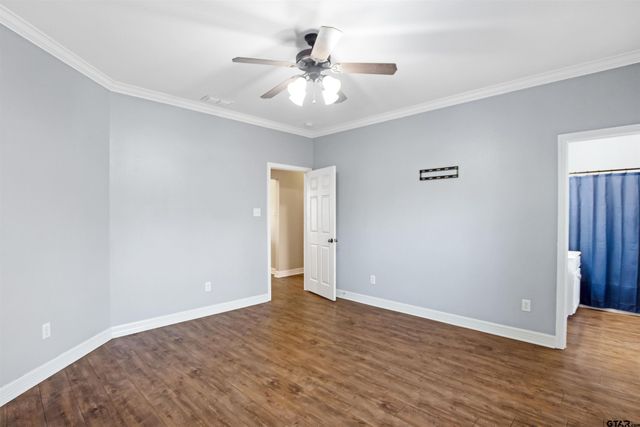 1687 W Point Rd, Kilgore, TX 75662