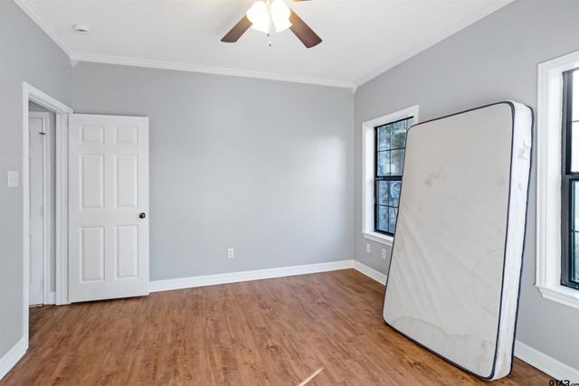 1687 W Point Rd, Kilgore, TX 75662