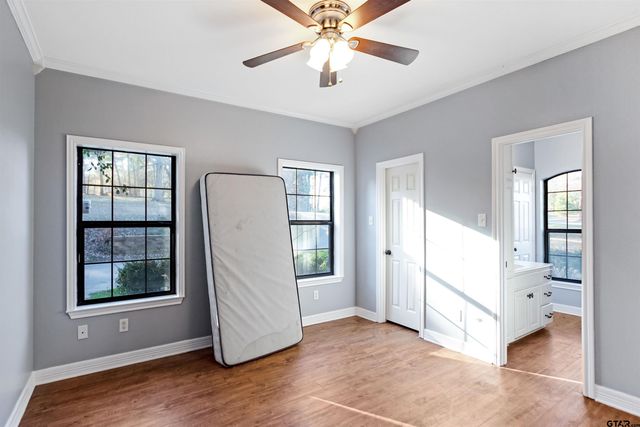 1687 W Point Rd, Kilgore, TX 75662