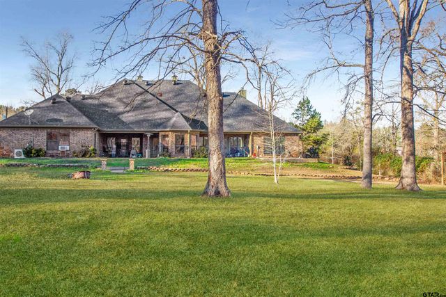 1687 W Point Rd, Kilgore, TX 75662