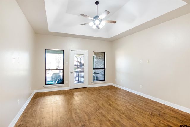 1687 W Point Rd, Kilgore, TX 75662