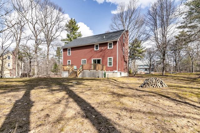 33 Lawson Farm Rd, Londonderry, NH 03053