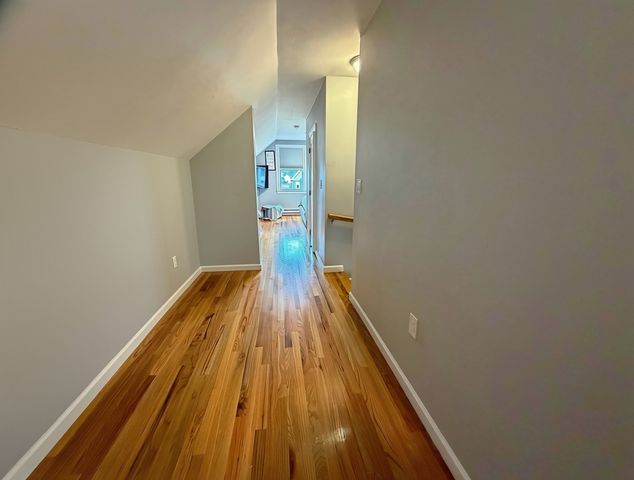 151 Oakland St 1, Malden, MA 02148