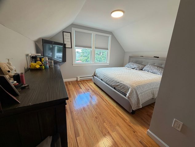 151 Oakland St 1, Malden, MA 02148