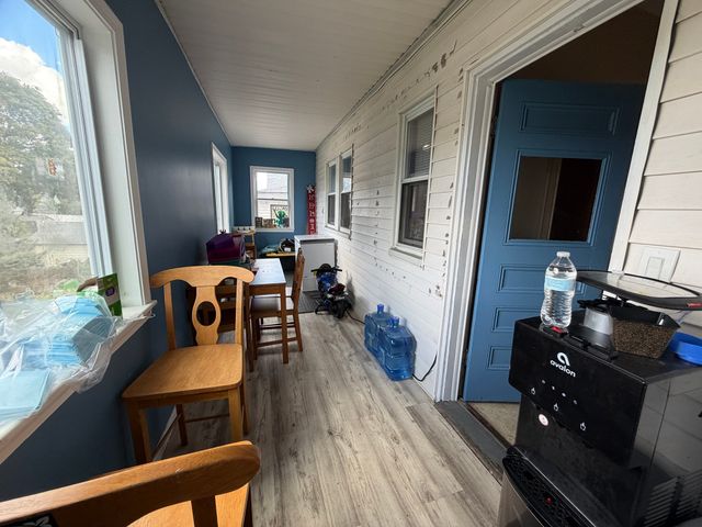 151 Oakland St 1, Malden, MA 02148