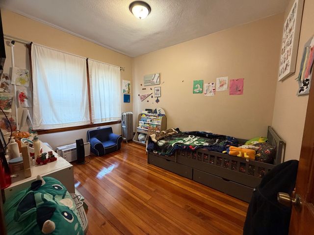 151 Oakland St 1, Malden, MA 02148