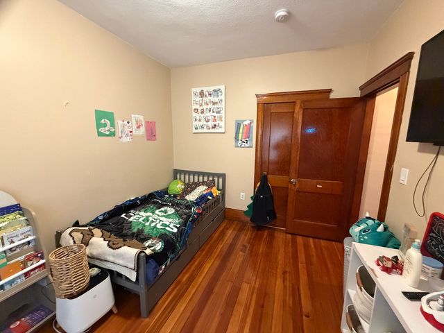 151 Oakland St 1, Malden, MA 02148