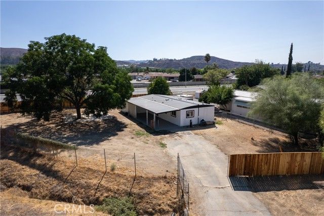 45991 Willowbrook, Hemet, CA 92544