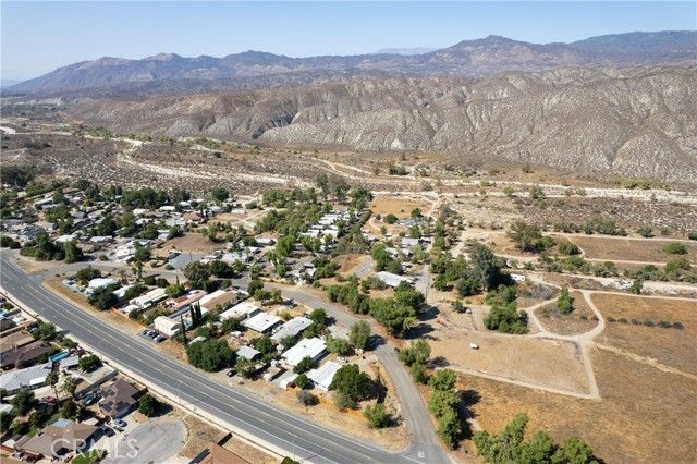 45991 Willowbrook, Hemet, CA 92544