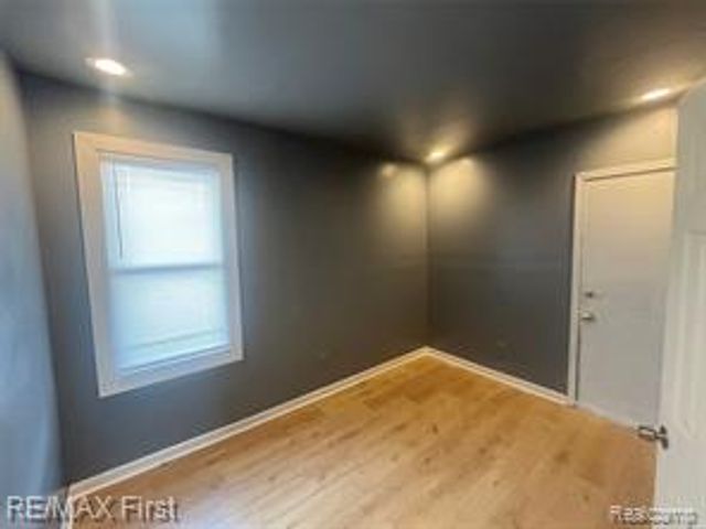 14903 Mapleridge Street, Detroit, MI 48205