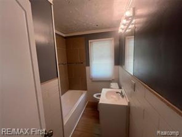 14903 Mapleridge Street, Detroit, MI 48205