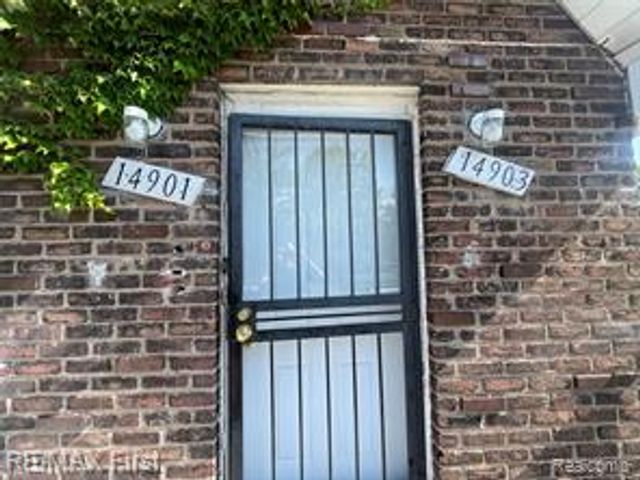 14903 Mapleridge Street, Detroit, MI 48205