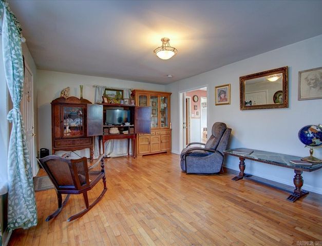 203 Sunset Bay Road, Hot Springs, AR 71913