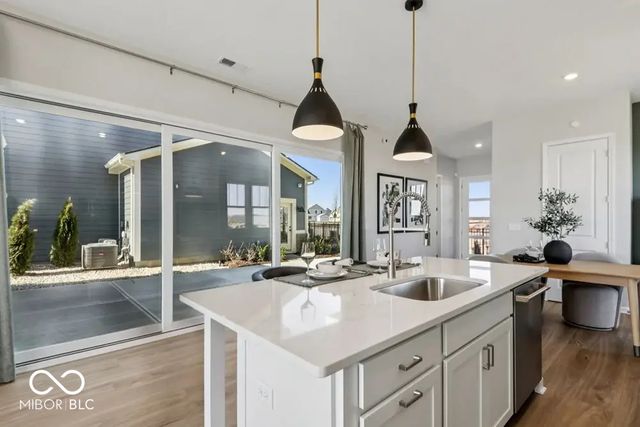 15691 Showdown Road, Noblesville, IN 46060