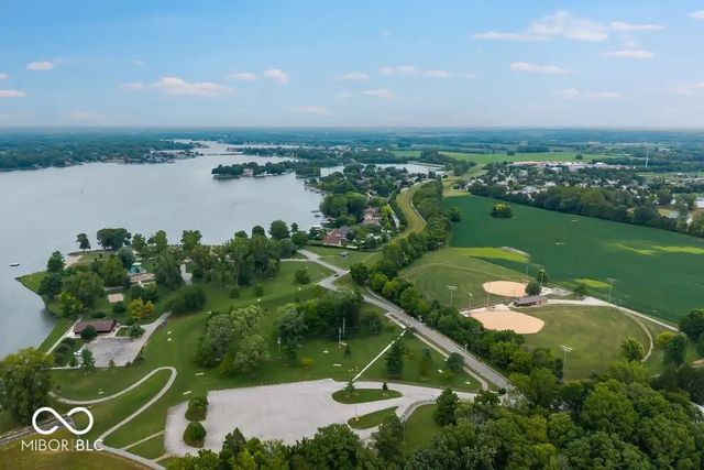 15691 Showdown Road, Noblesville, IN 46060