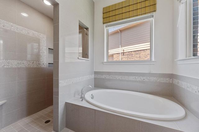 13937 Barrow Cliff Lane, Cypress, TX 77429