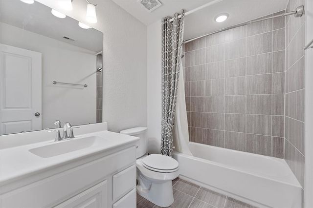 13937 Barrow Cliff Lane, Cypress, TX 77429