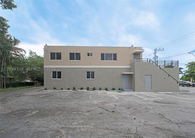 11911 W Dixie Hwy, Miami, FL 33161