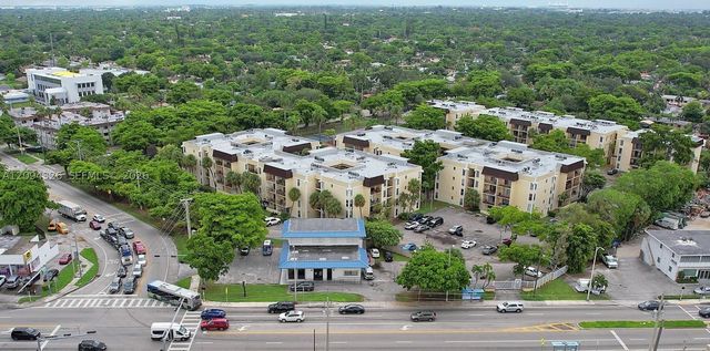11911 W Dixie Hwy, Miami, FL 33161