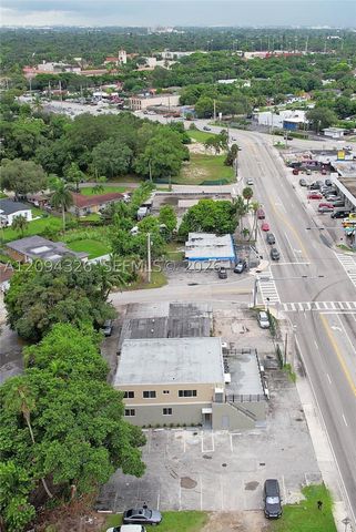 11911 W Dixie Hwy, Miami, FL 33161
