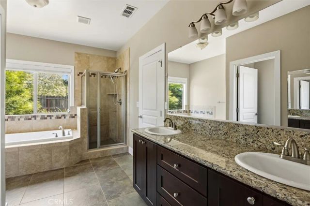 1802 Terrabella Court, Paso Robles, CA 93446
