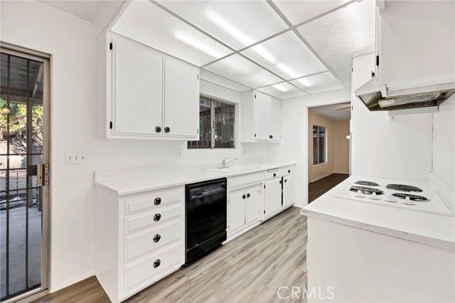 1258 Turquoise, Hemet, CA 92543