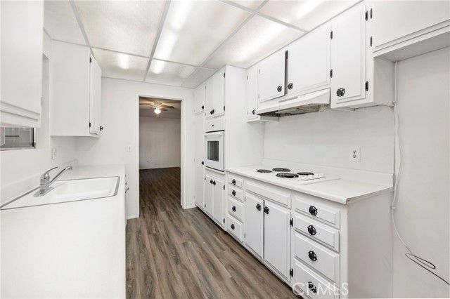 1258 Turquoise, Hemet, CA 92543