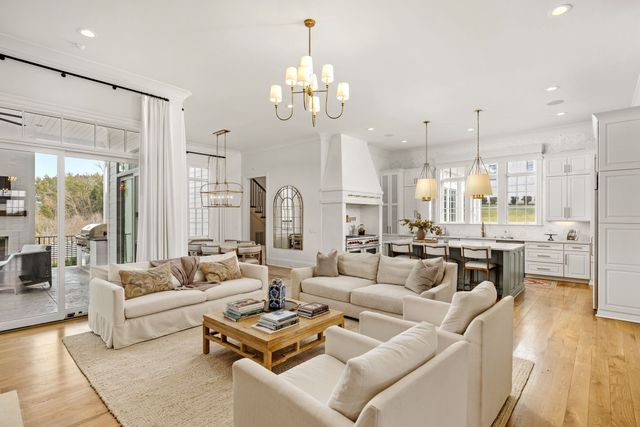 9242 Lehigh Dr, Brentwood, TN 37027