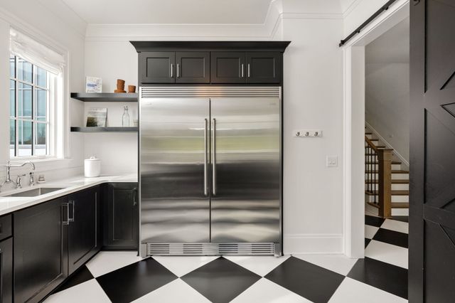 9242 Lehigh Dr, Brentwood, TN 37027