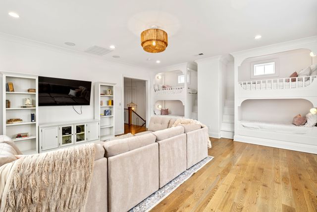 9242 Lehigh Dr, Brentwood, TN 37027