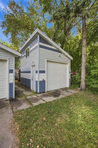 1017 3rd Avenue N, Moorhead, MN 56560