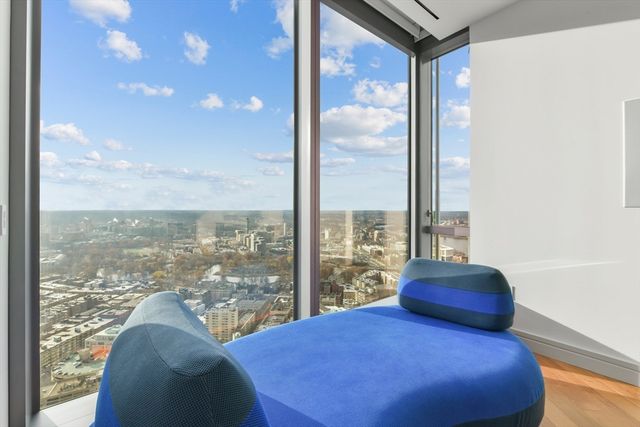 1 Dalton St 4604, Boston, MA 02199