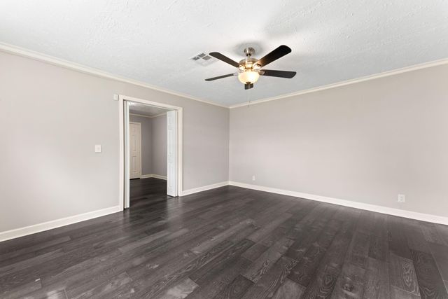 12219 Wessex Drive, Houston, TX 77089